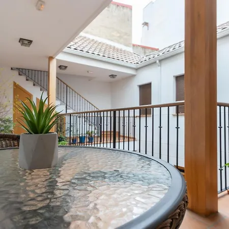 Puerta De Cordoba- Exterior Con Balcones *
